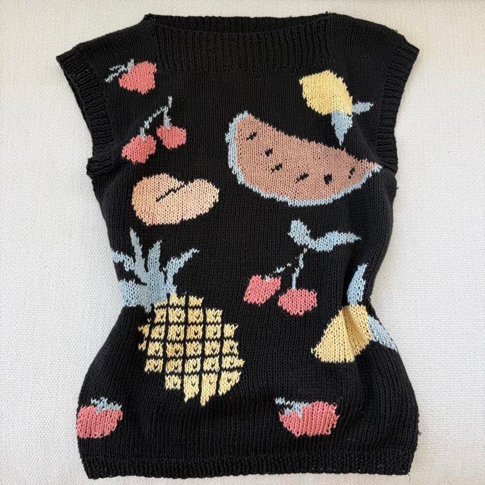 Vintage needleworks black hand knit sweater